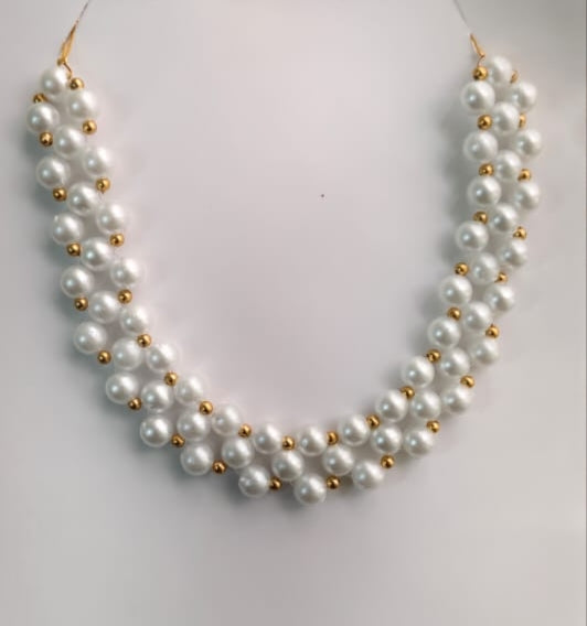 Pearlz Gallery White Round-Shaped Glass Pearl chain
