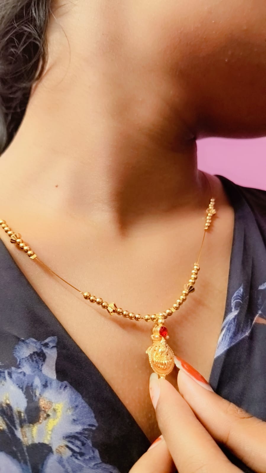 Glitshe Light Weight Ruby Pendant Short Chain