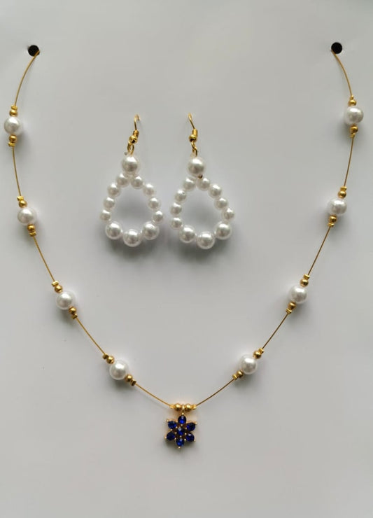 Blue locket invisible chain with white pearl earings