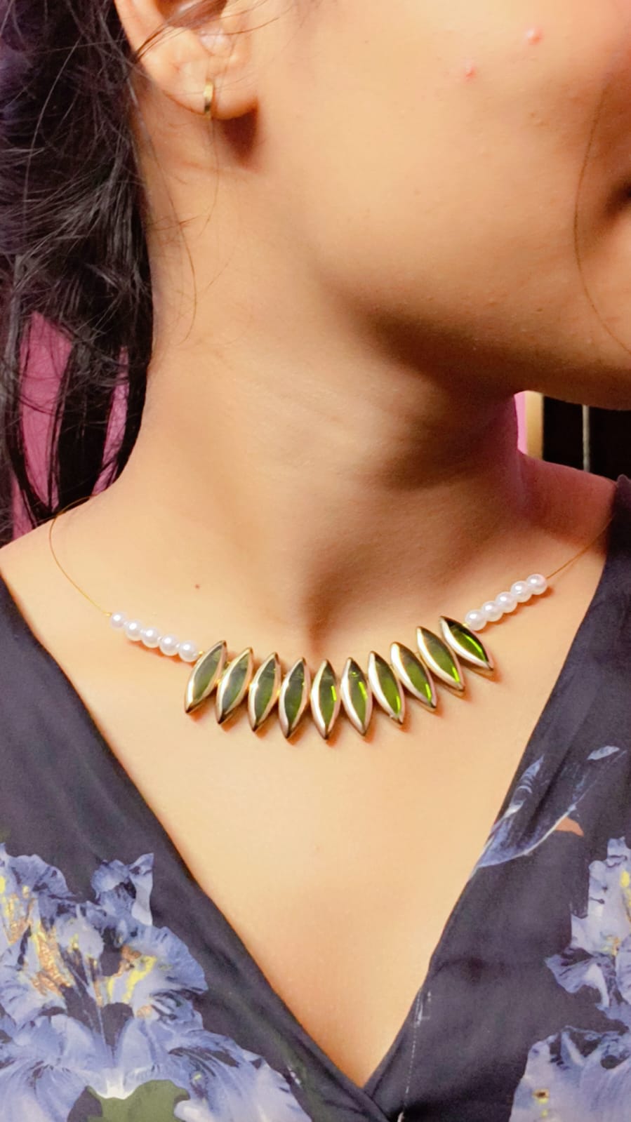 Glitshe stone beads necklace