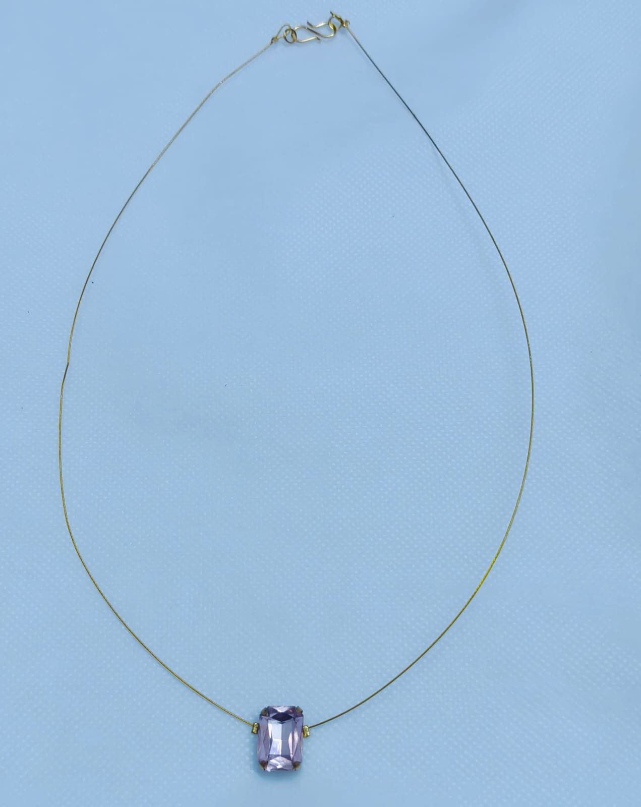 Glitshe invisible one pearl chain